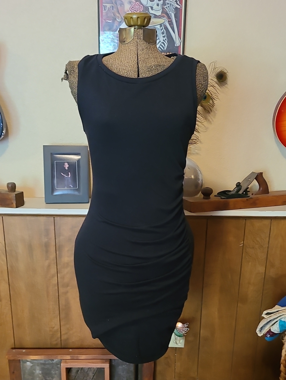 Leith Classic Black Sleeveless Bodycon Dress - Timeless Women's Dress